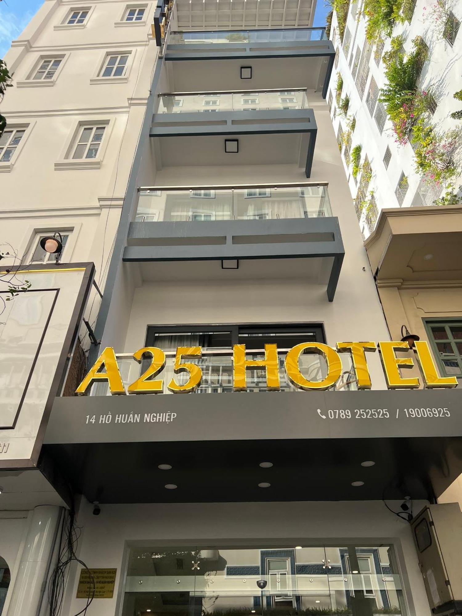 A25 Hotel - 14 Ho Huan Nghiep Хошимин Экстерьер фото