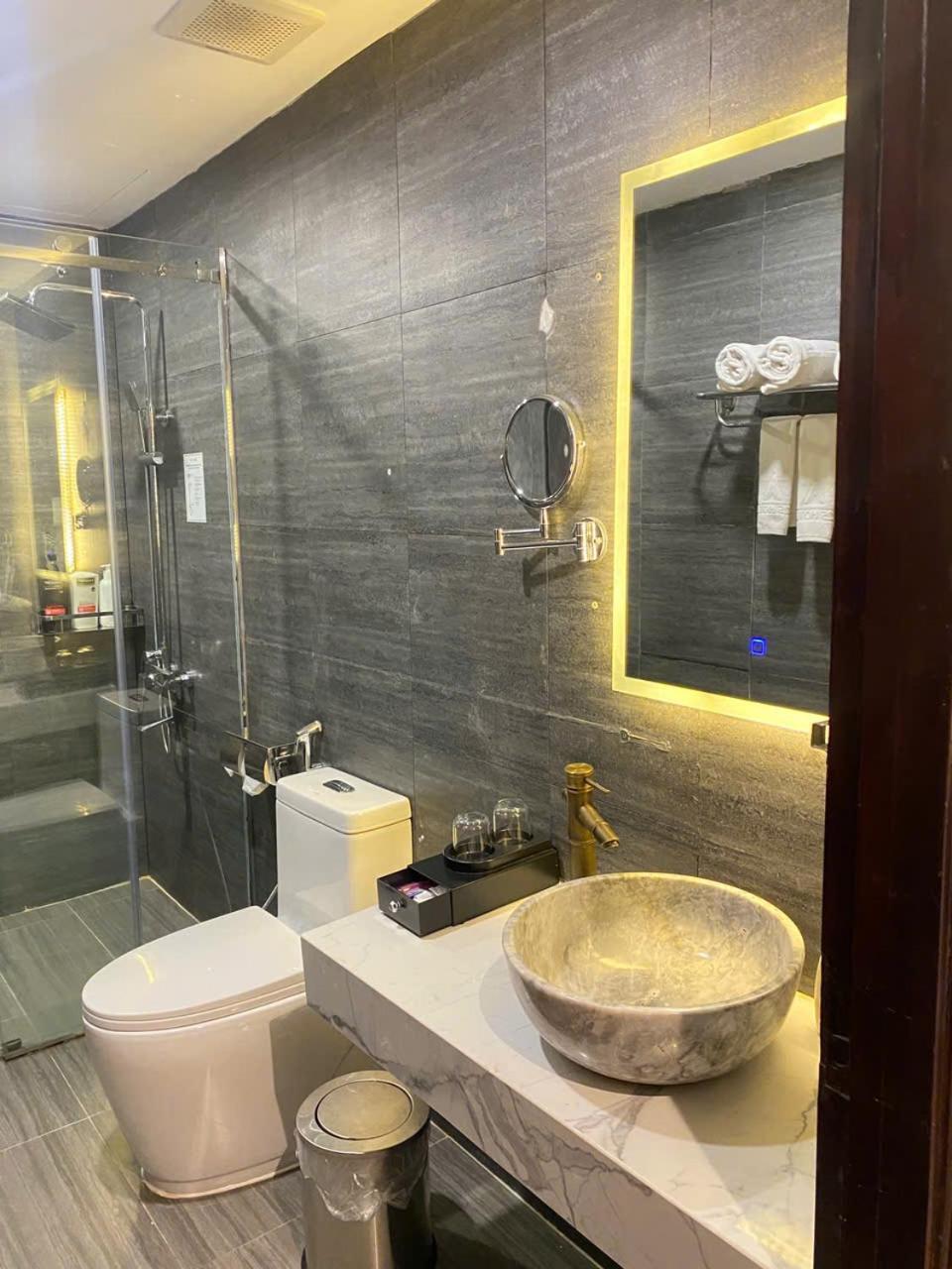 A25 Hotel - 14 Ho Huan Nghiep Хошимин Экстерьер фото